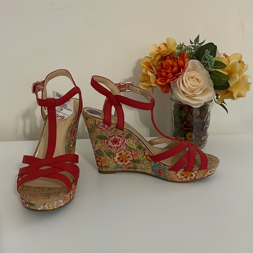NWT wedge heel